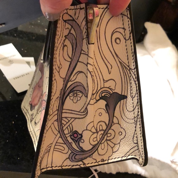 💯% Authentic Prada Limited Edition Etiquette Bag - Picture 8 of 8